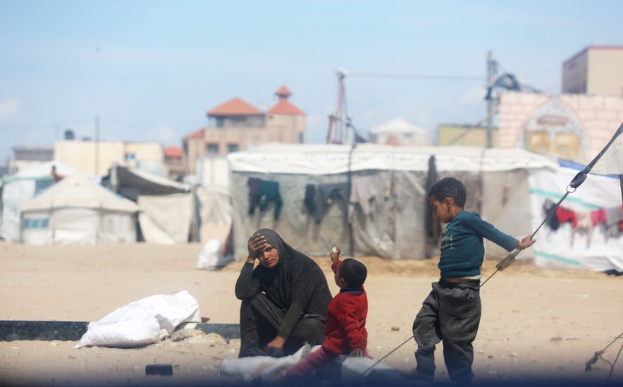 RS112549_0O7A1222_lpr