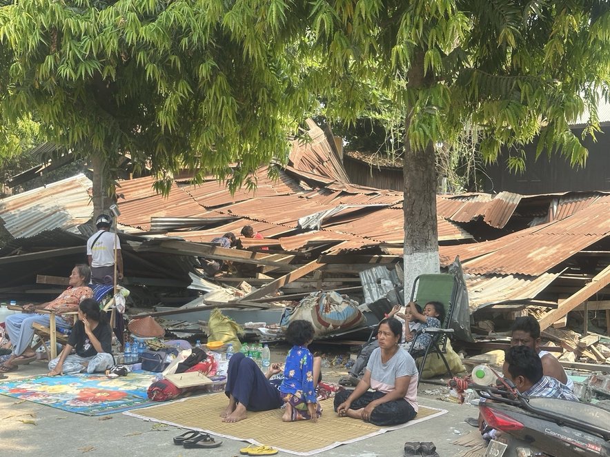 Earthquake survivors in Myanmar